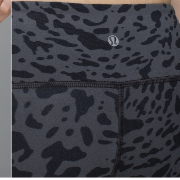 Lululemon Athletica Wunder Under Crop II - Picture 5 of 10